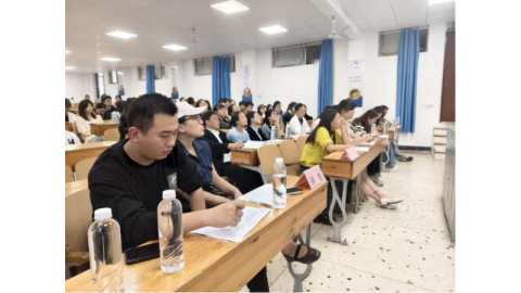 医护学院举行国家奖学金评审答辩会